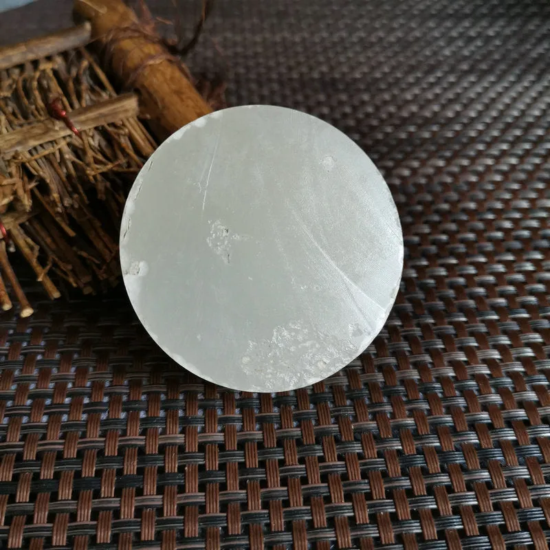 Natural Kunlun Jade Rough Nephrite Raw (5.8X1.9cm)