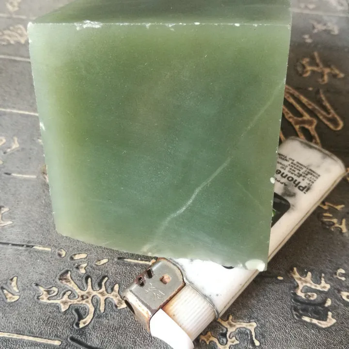 Natural Kunlun Jade Rough Nephrite Raw (667g, 7.5X6X3.5cm)