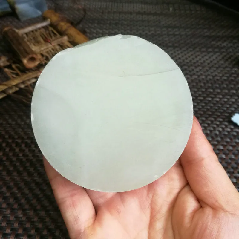 Natural Kunlun Jade Rough Nephrite Raw (7.1X2cm)