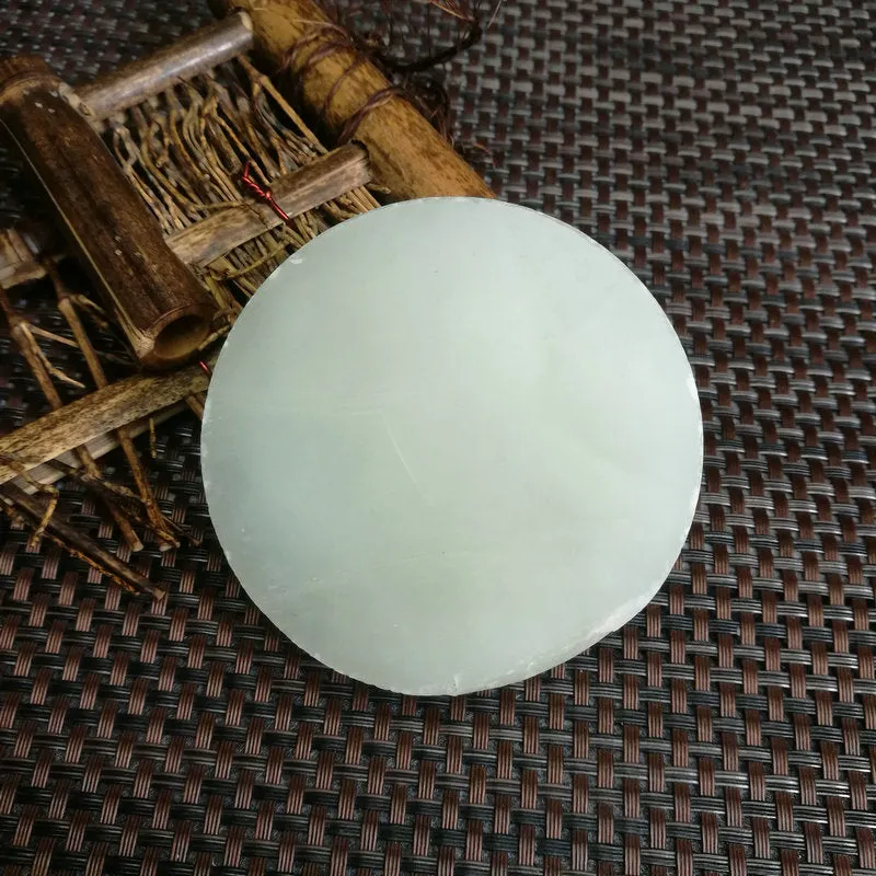 Natural Kunlun Jade Rough Nephrite Raw (7.1X2cm)