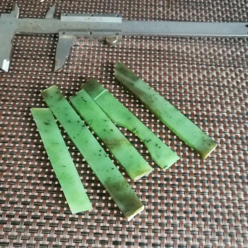 Natural Siberian Jade Rough Nephrite Raw 5 Pieces