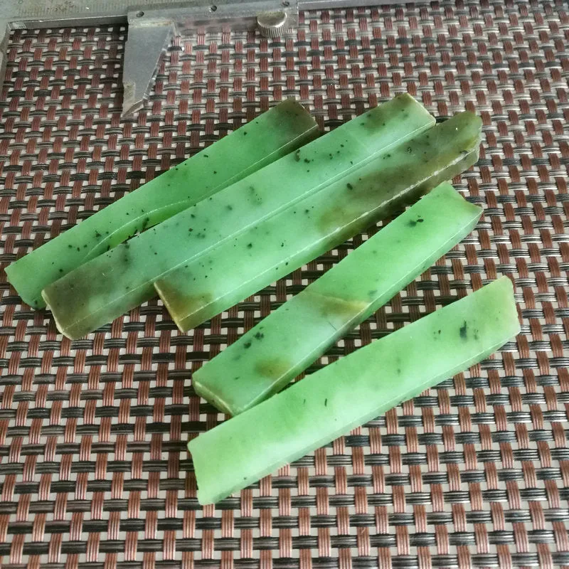 Natural Siberian Jade Rough Nephrite Raw 5 Pieces