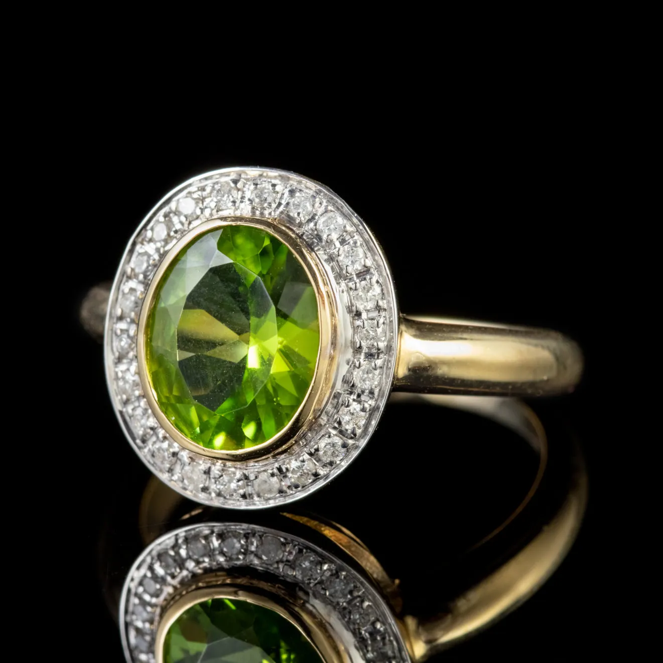 Peridot Diamond Cluster Ring 9Ct Gold 3Ct Peridot