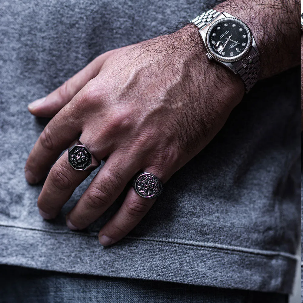 ROUND FRIENDSHIP TREE OF LIFE SIGNET RING