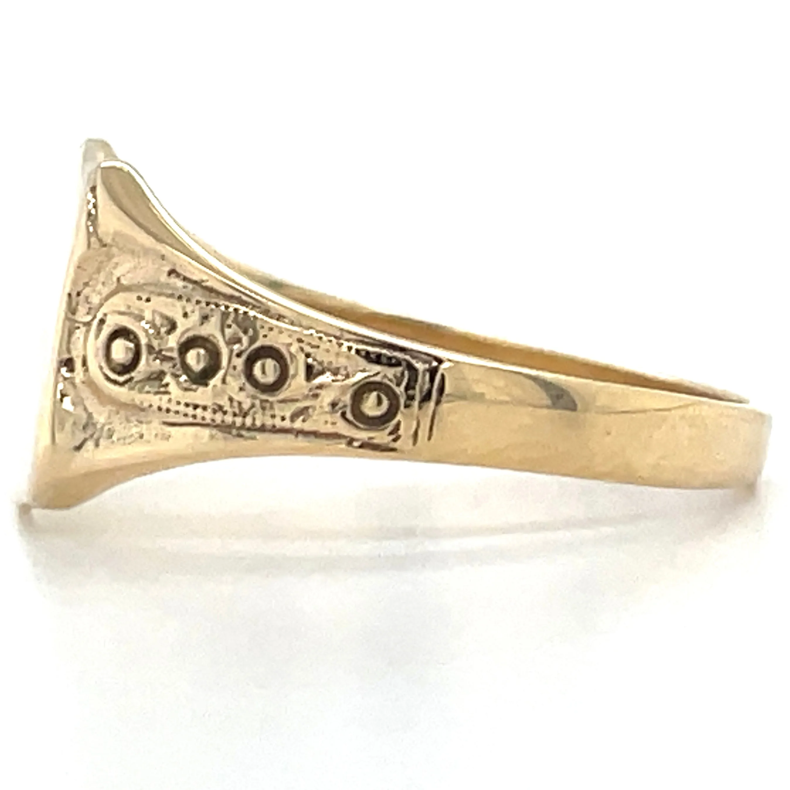 Vintage 9ct Yellow Gold Detailed Shield Signet Ring